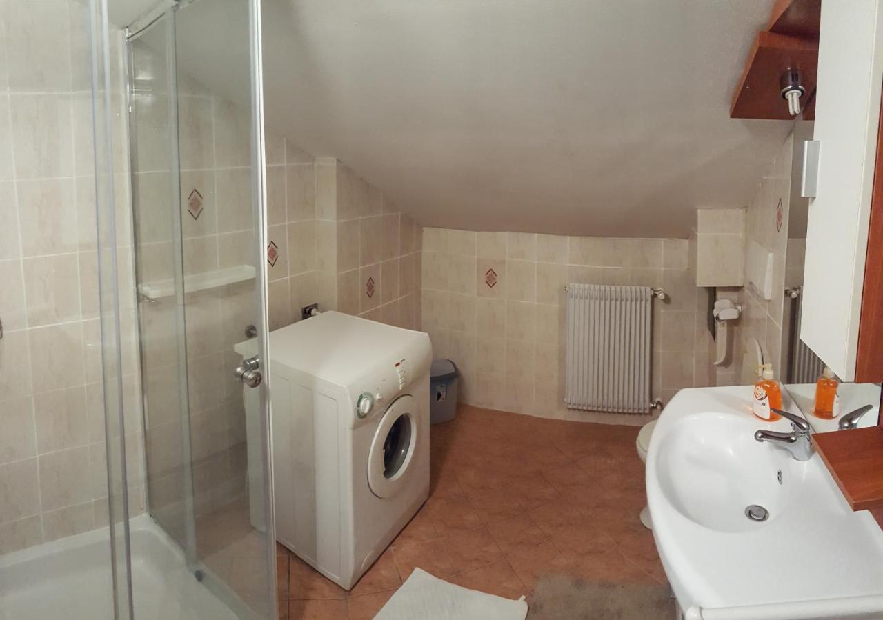 Rooms With Shared Kitchen Zver, Great For Hikers Hudajuzna Exterior foto
